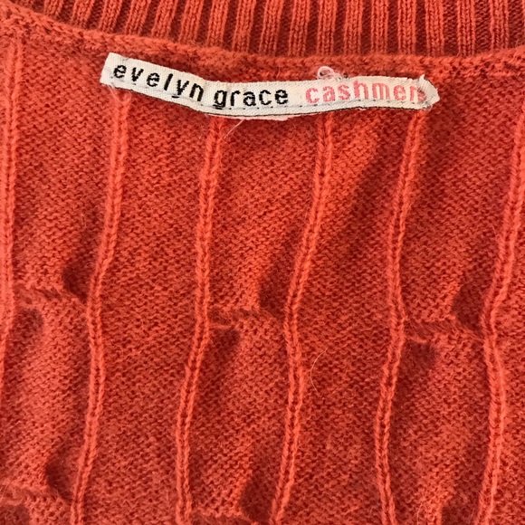 Evelyngrace S/M cashmere salmon vneck sweater - Picture 7 of 7